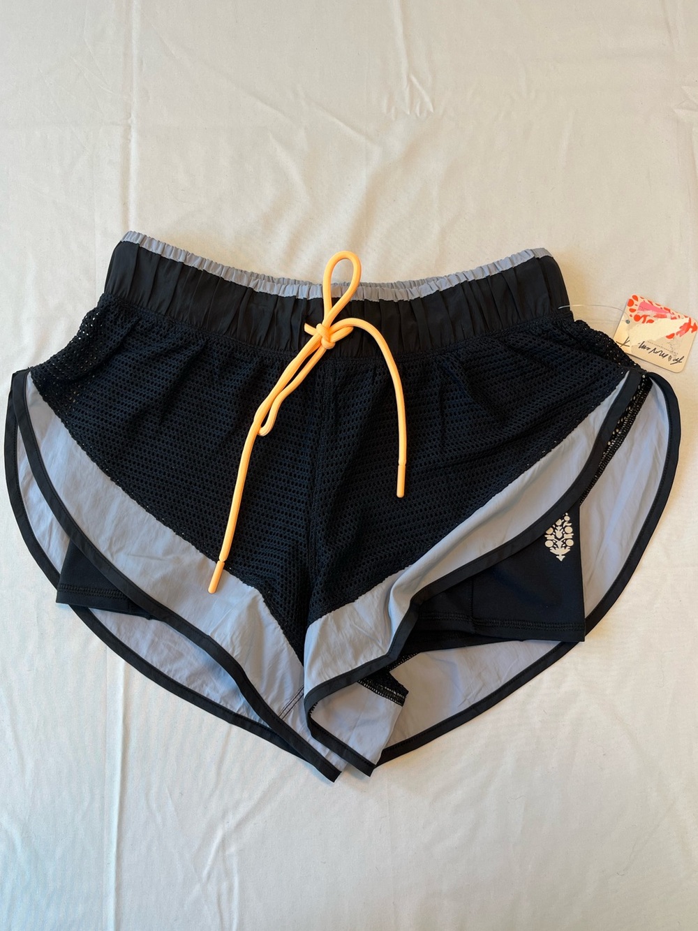 FP Movement Wild Bloom 2 in 1 Shorts NWT XS Black Combo